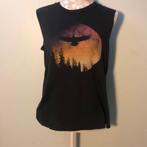 Black Tank with outdoor design